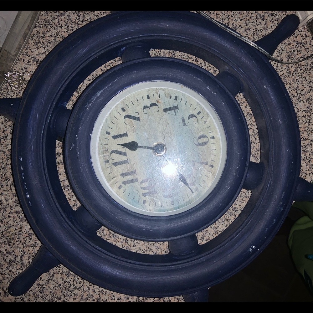 Nautical decor - Clock